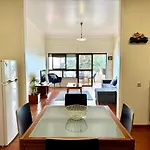 Front House * Ponta Delgada