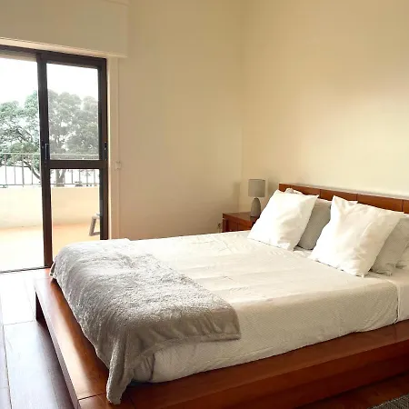 Front House شقة Ponta Delgada