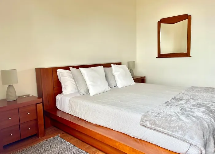 Front House דירה Ponta Delgada