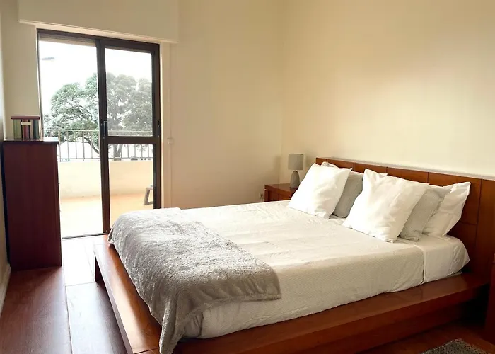 Front House דירה Ponta Delgada